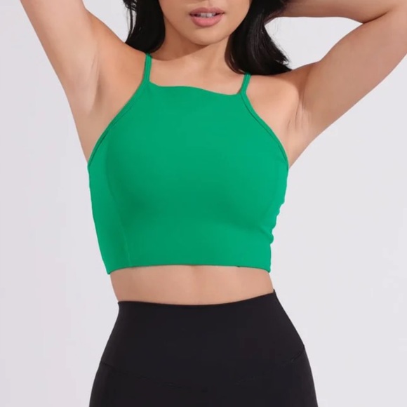 BuffBunny Ivy Crop Lucky Charm Green - Picture 2 of 3